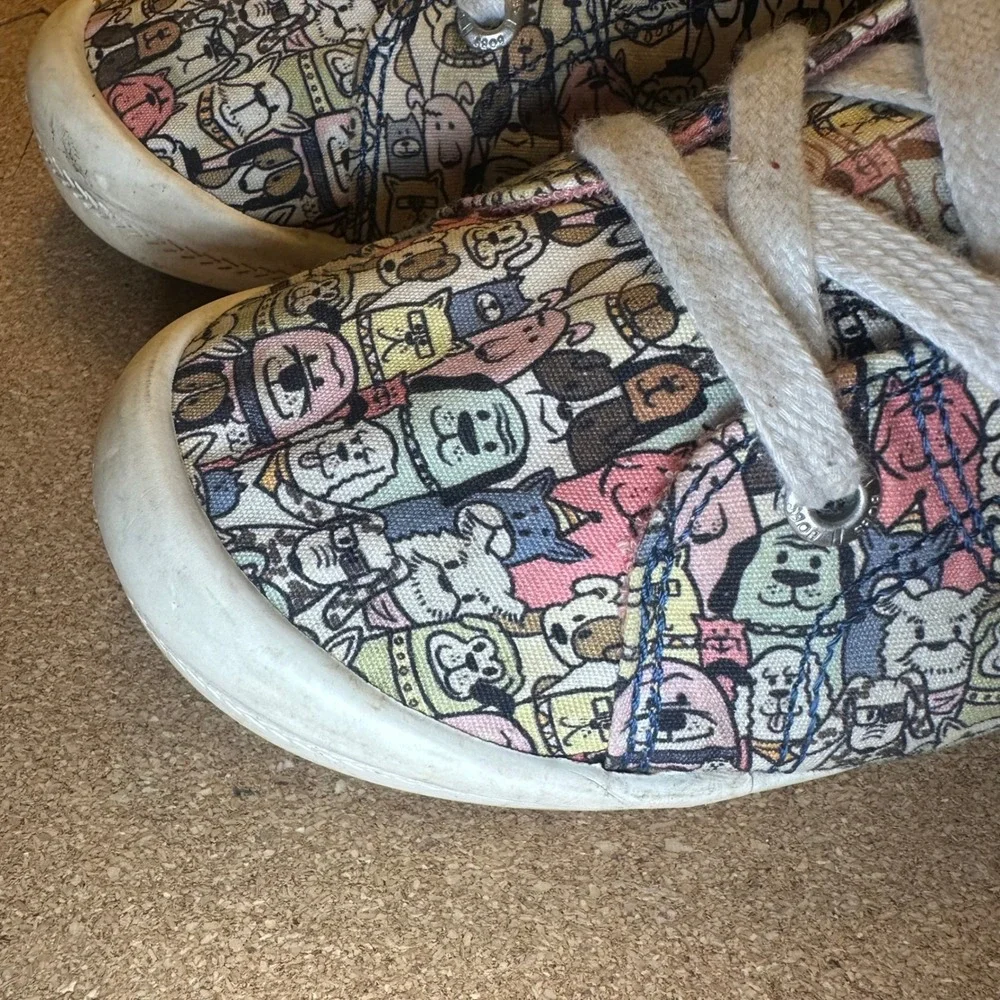 Skechers BOBS Beach Bingo Sneakers Womens 8 Multi Dog Print Canvas Memory Foam
